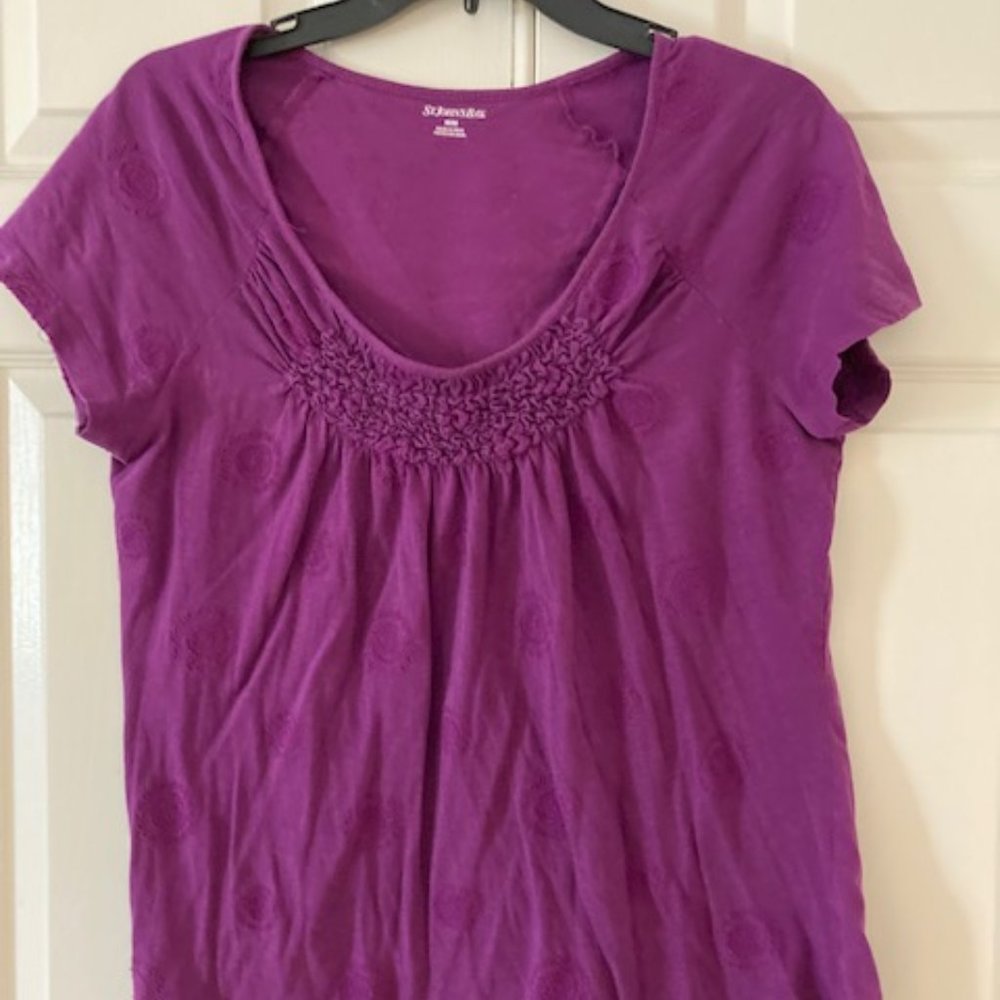 St. Johns Bay Womens Top Size M